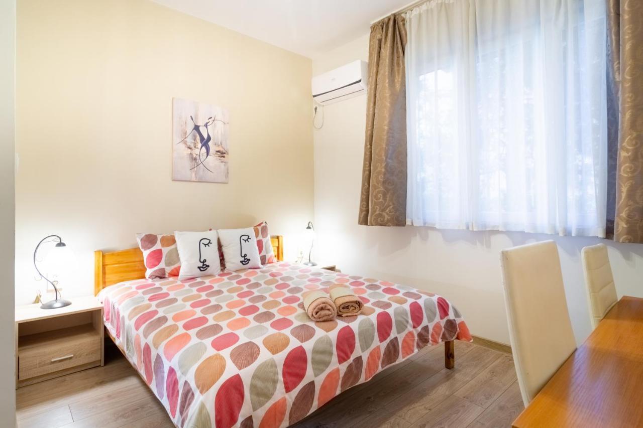 Madrid 2Bdr W Free Parking Near Metro, Serdika Mall 소피아 외부 사진