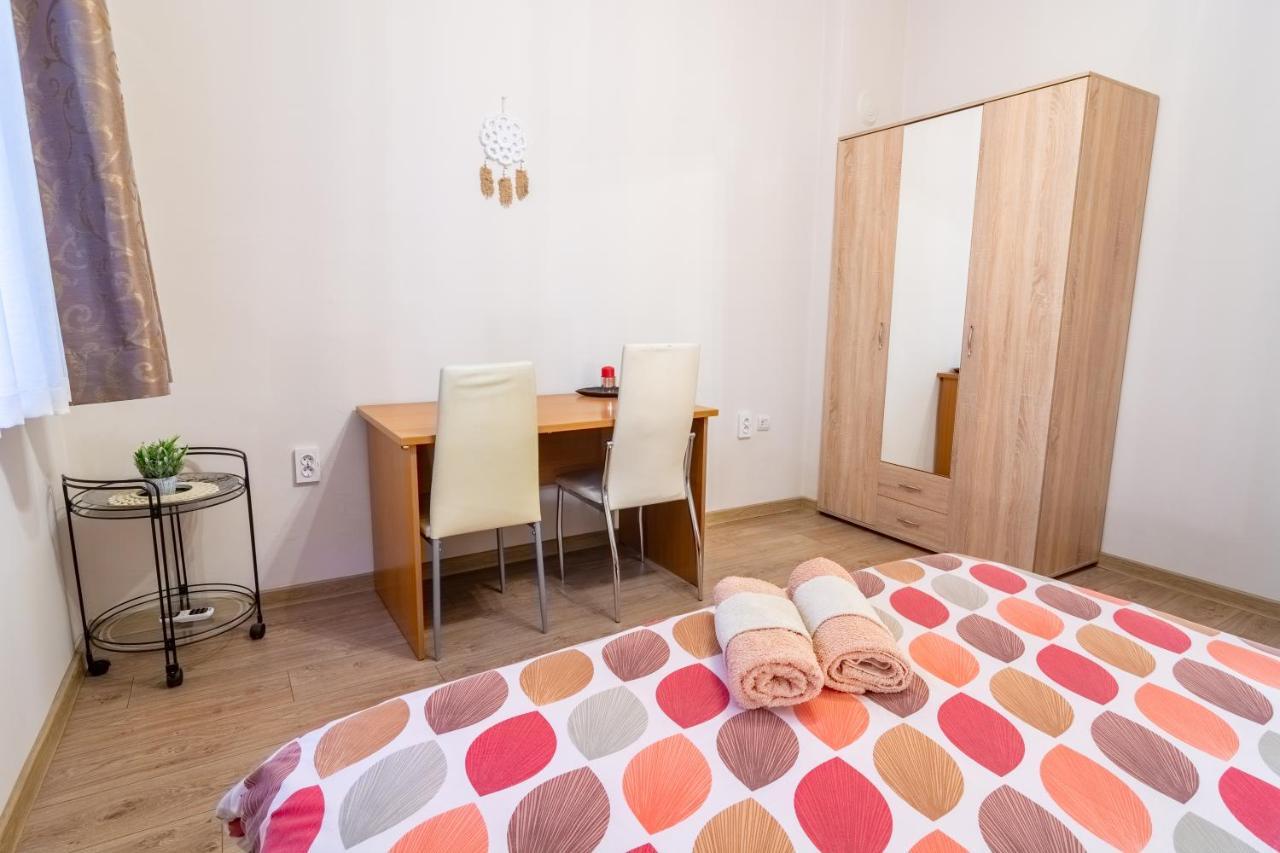 Madrid 2Bdr W Free Parking Near Metro, Serdika Mall 소피아 외부 사진